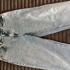 Abercrombie & Fitch Light Blue High-Rise Jeans Loose